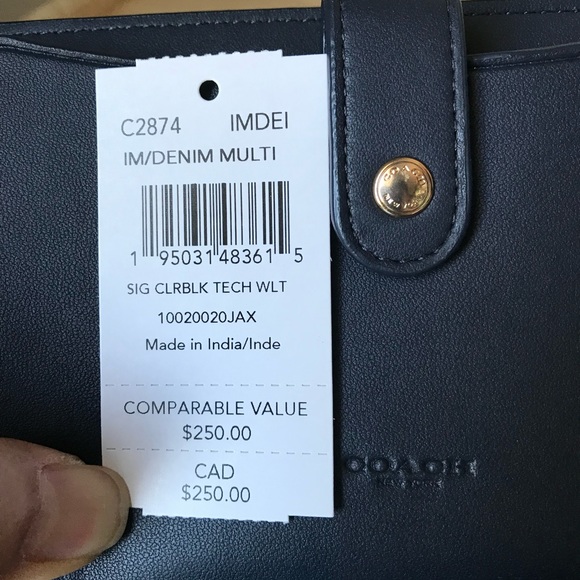 Coach wallet🎈🎈 - Picture 8 of 9